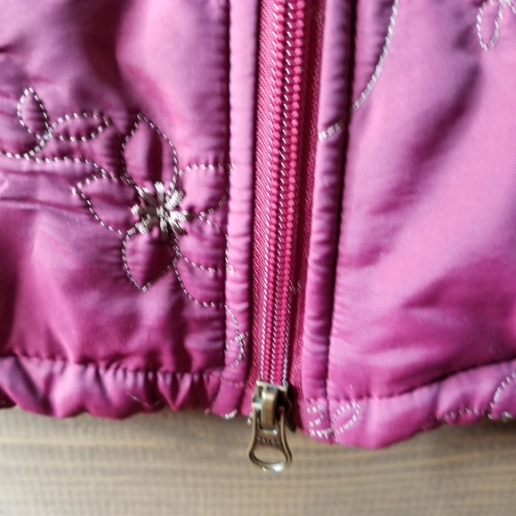 CROFT & BARROW Quilted Marron Floral  Embroidered Vest Sm PL - Picture 4 of 11